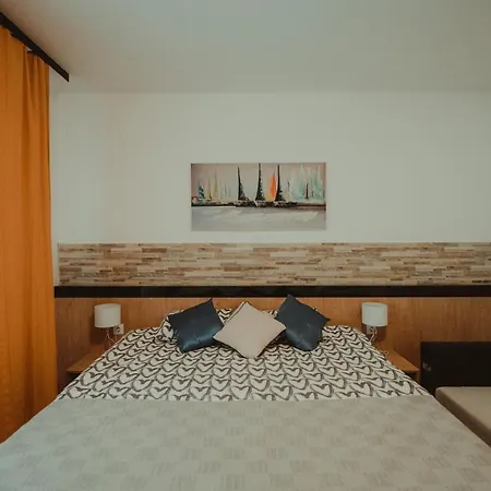 Apartman Lovric Dakovo Exterior photo